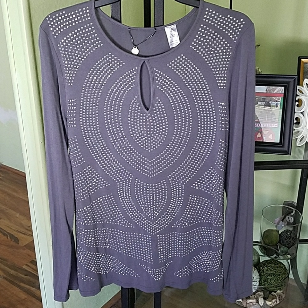 Beautiful grey BKE top with silver rhinestones